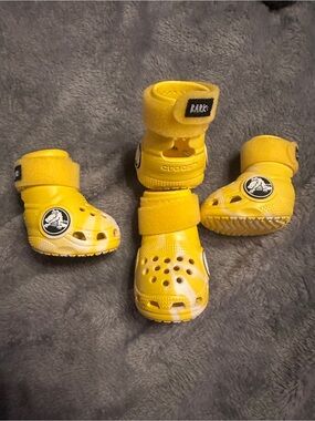 Crocs Bark Yellow Dog Paw Protection Booties